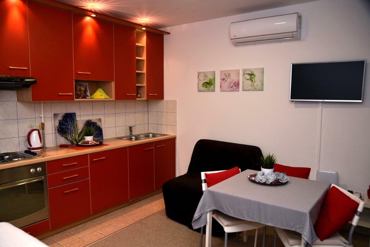 Appartamento Studio apartman D Sesvete Esterno foto
